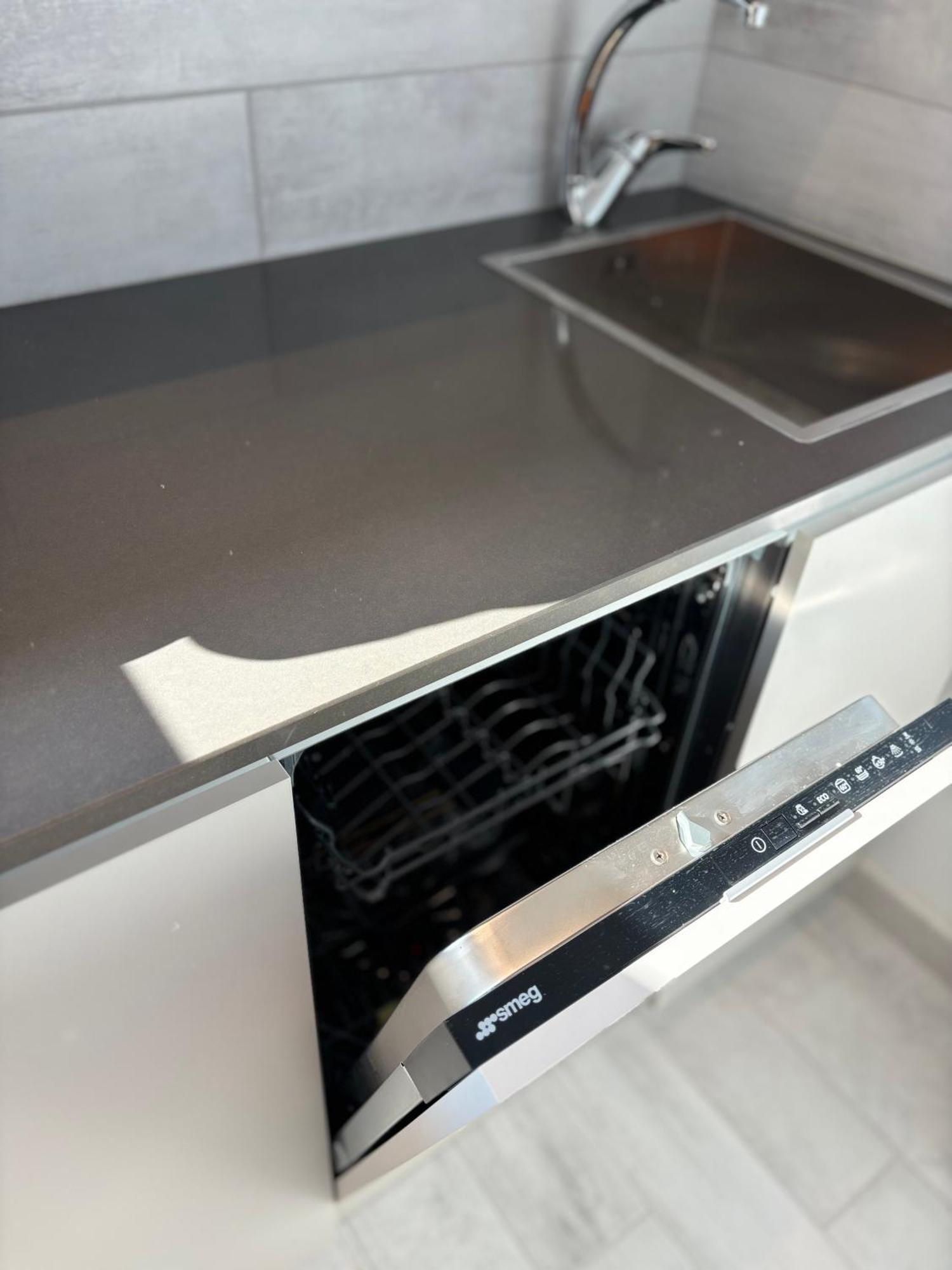 Hope Guest House Milano Екстериор снимка