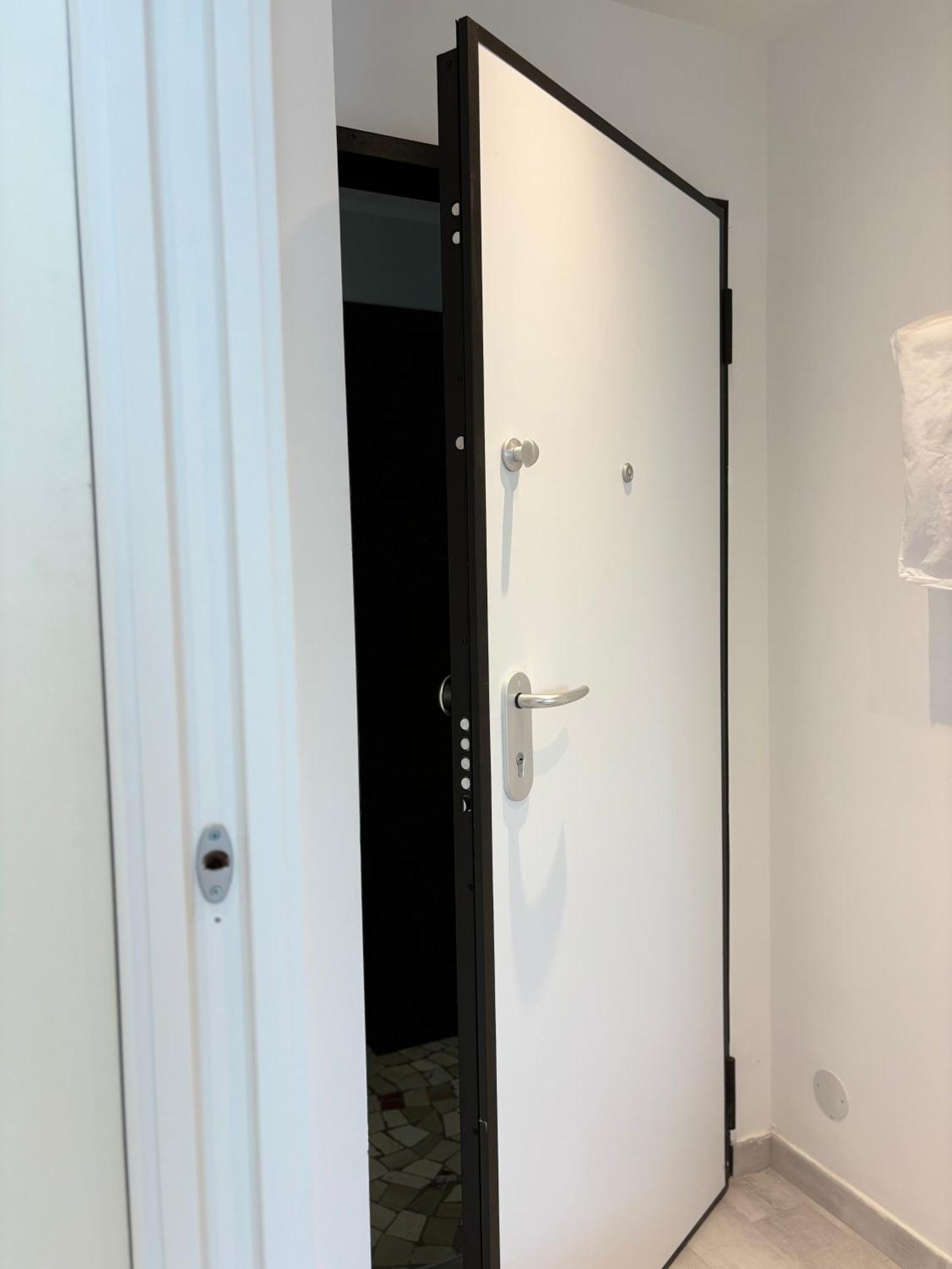Hope Guest House Milano Екстериор снимка